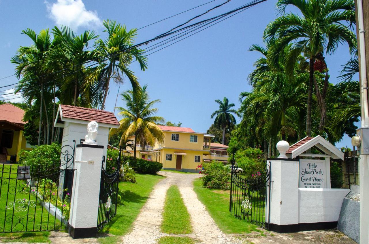 Little Shaw Park Guest House Ocho Rios Exterior photo