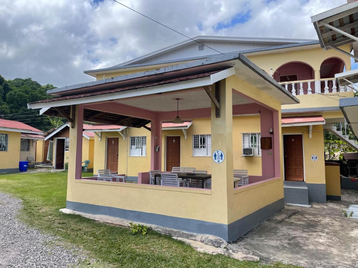 Little Shaw Park Guest House Ocho Rios Exterior photo