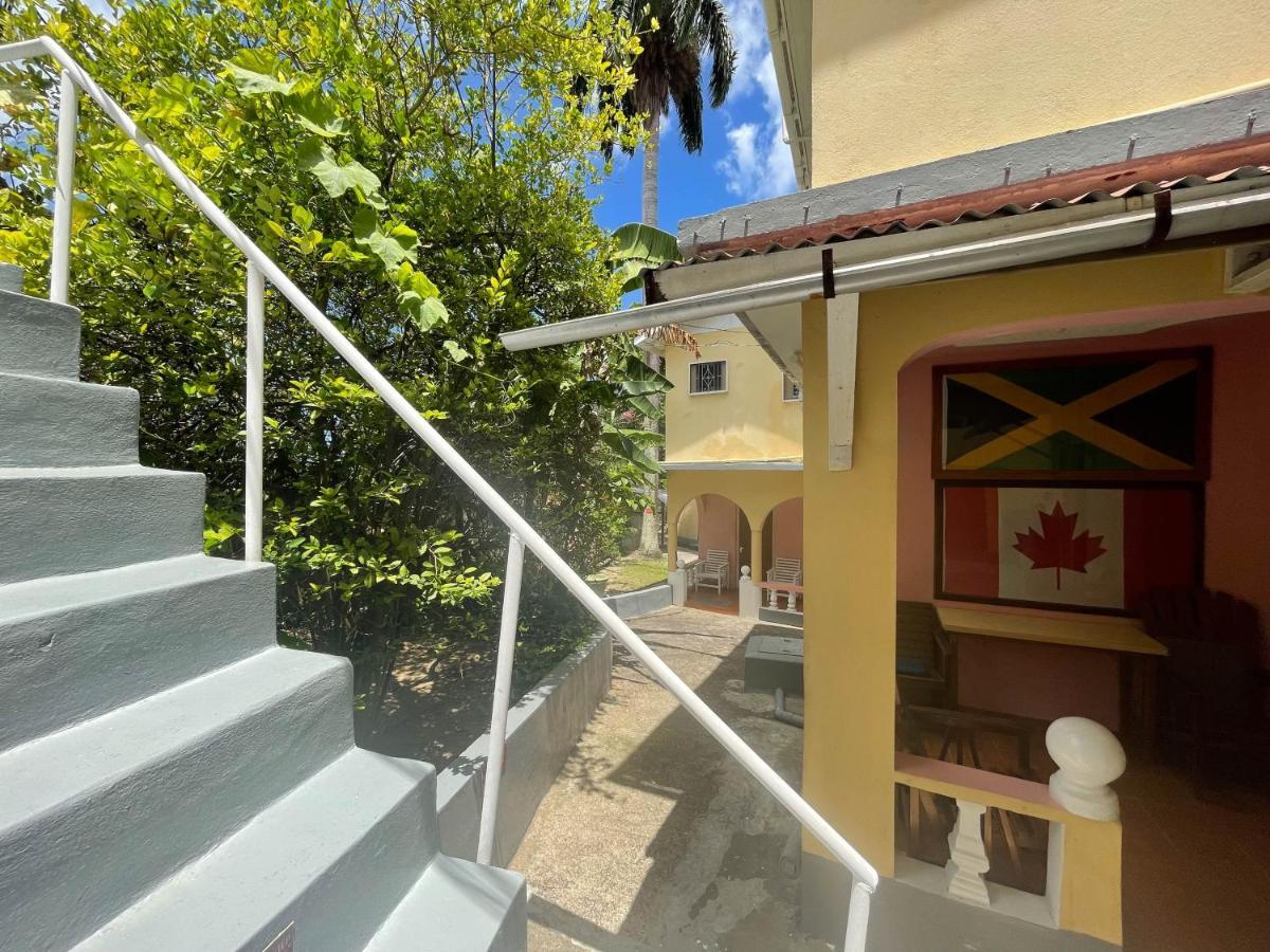 Little Shaw Park Guest House Ocho Rios Exterior photo